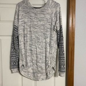 Maurices Long sweater size med